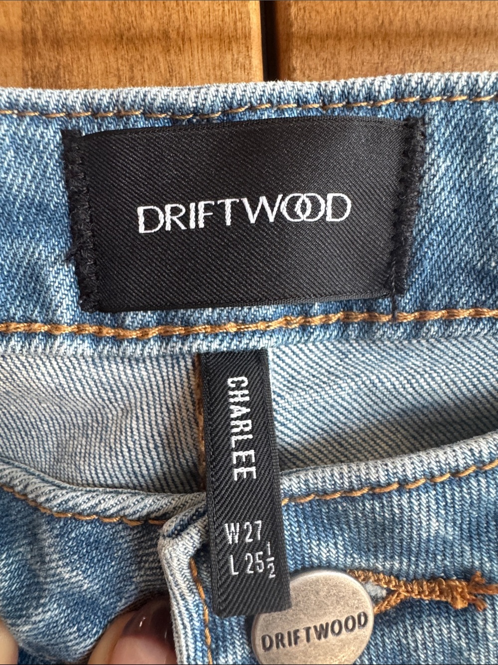 DRIFTWOOD Charlee Wide-Leg Crop Jeans - Picture 6 of 7
